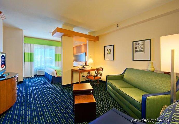 Fairfield Inn & Suites By Marriott San Antonio Seaworld / Westover Hills מראה חיצוני תמונה